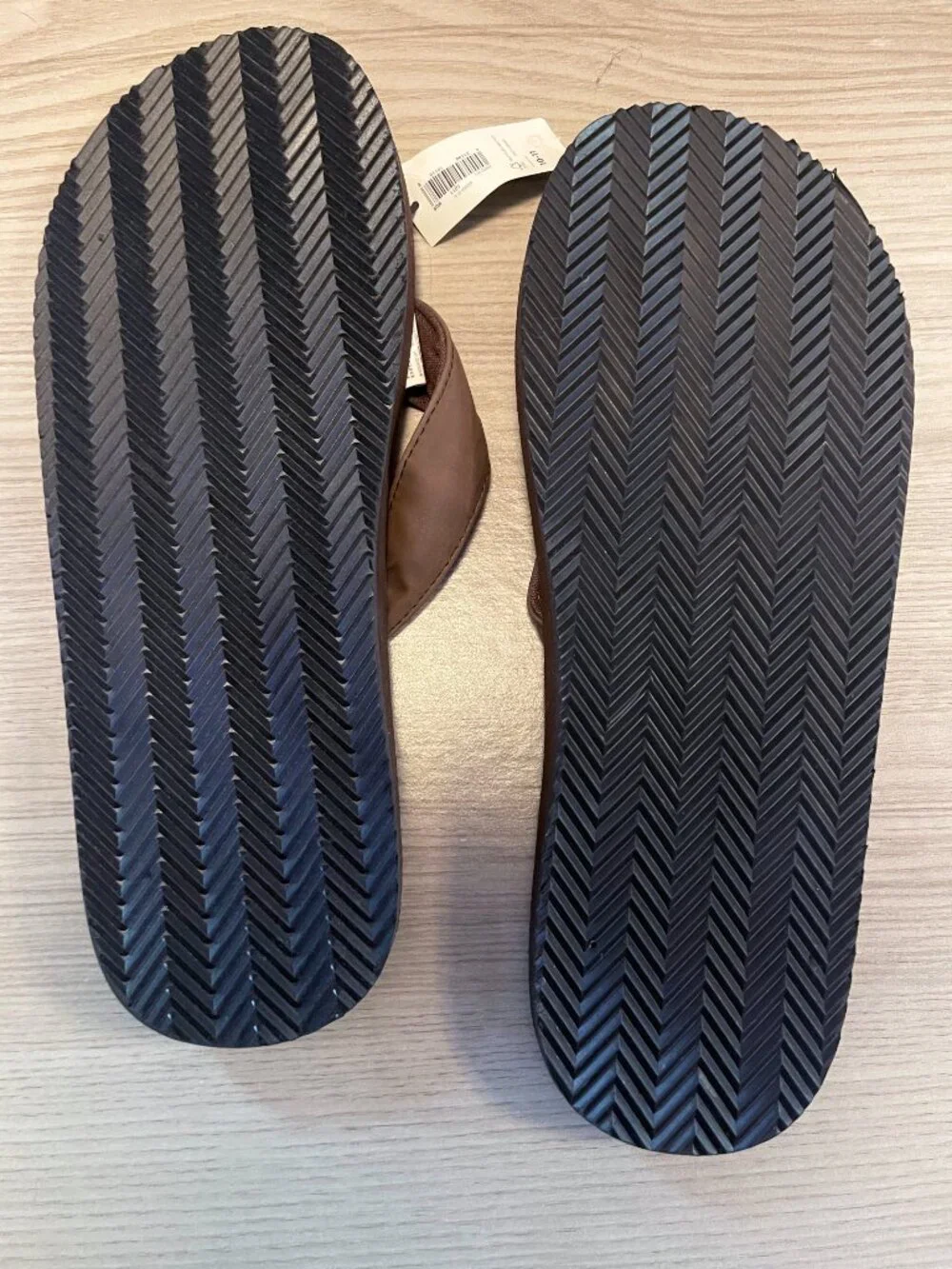Old Navy Brown Flip Flop Sandals Men's Size 10-11 NWT Beach Casual